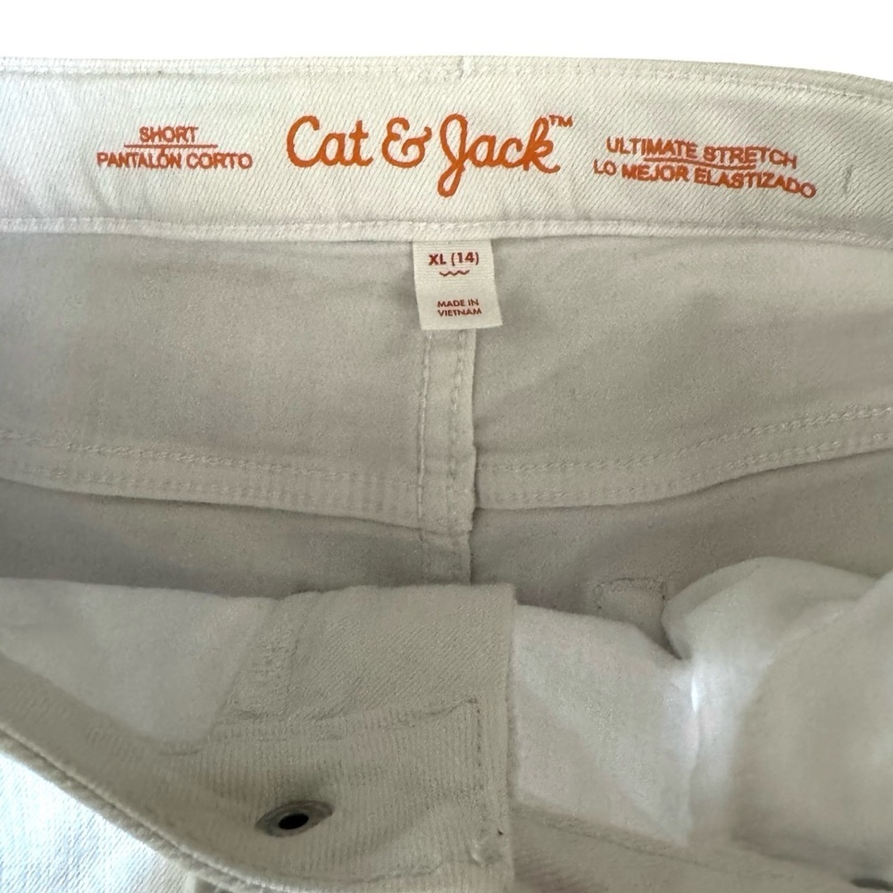 New Cat & Jack White Denim Cutoff Shorts Raw Hem Ultimate Stretch Youth XL (14) - Picture 4 of 4